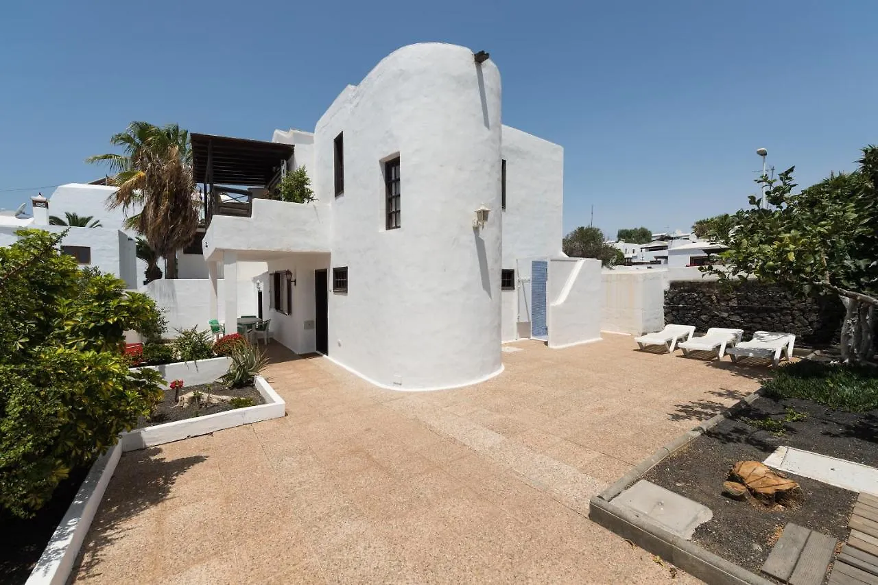 2Br Beach House - Solarium & Shower Terrace - 13 Puerto del Carmen