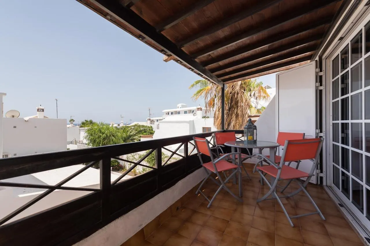 Villa 2Br Beach House - Solarium & Shower Terrace - 13 Puerto del Carmen