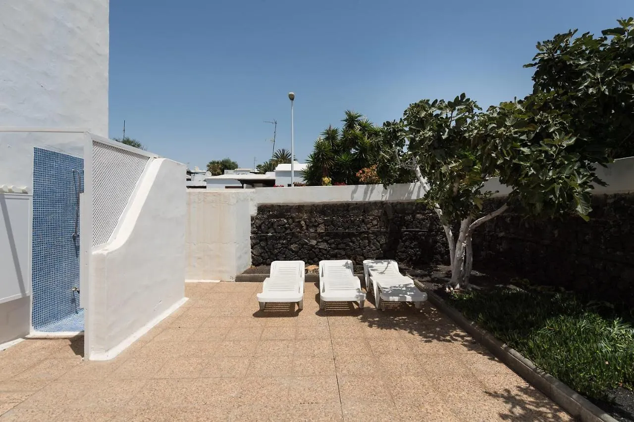 2Br Beach House - Solarium & Shower Terrace - 13 Puerto del Carmen