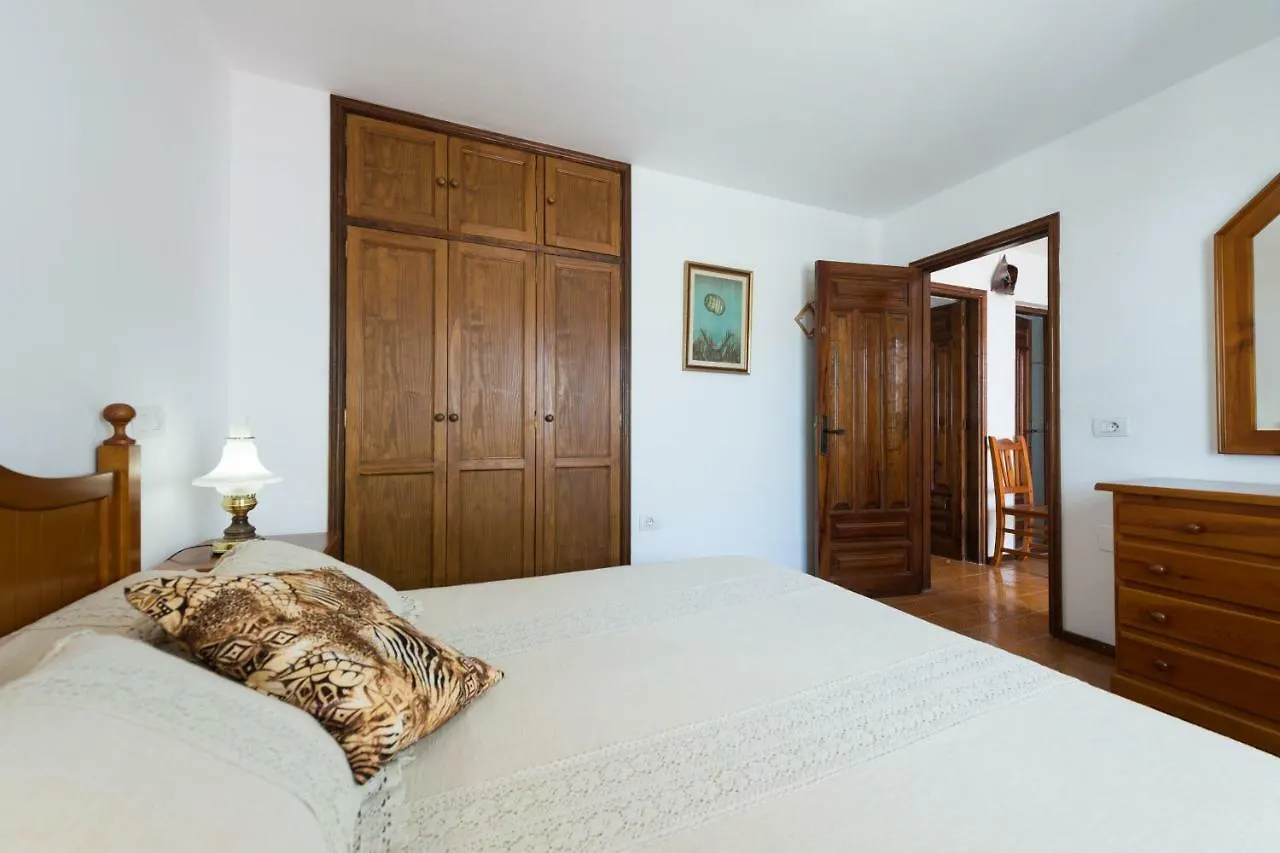 2Br Beach House - Solarium & Shower Terrace - 13 Puerto del Carmen