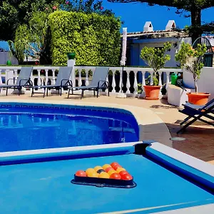 https://el-cortijo-de-miguel.hotelsinnerja.org